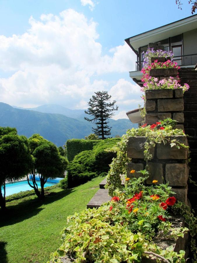 Villa Ornella マンデッロ・デル・ラーリオ エクステリア 写真